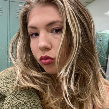 Vittoria - Dinan - Côtes-d'Armor | Sexe Femme