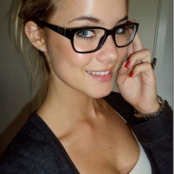 Alyna - Beaussais-sur-Mer - Côtes-d'Armor | Sexe Femme