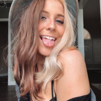 Shadey - Annoville - Manche | Sexe Femme