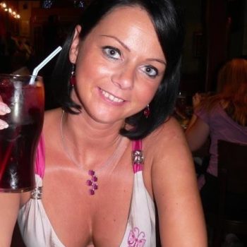 Cesira - LesAvirons - La Réunion | Sexe Femme